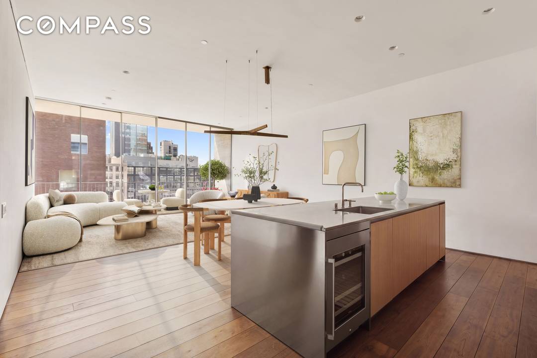 Welcome to Residence 10B at Jardim, a beautifully designed home at 527 West 27th Street in the heart of West Chelsea.