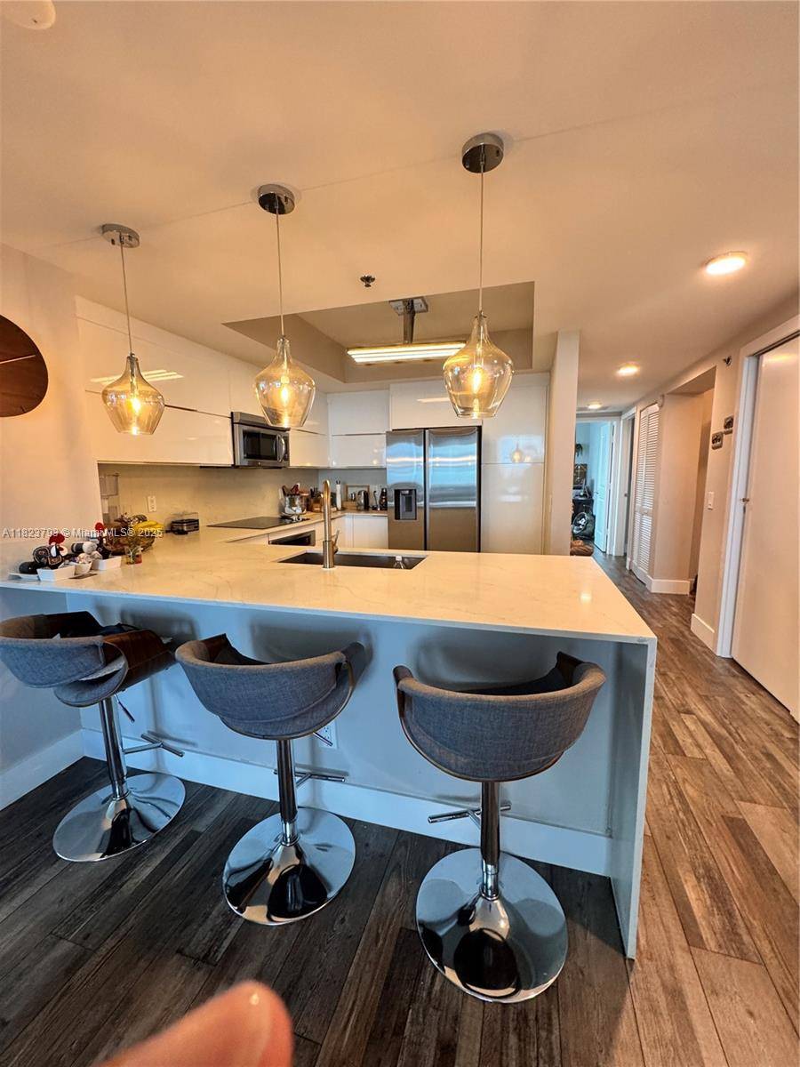 Fully remodeled 3 bed, 3 bath residence in the upscale Tao at Sawgrass.