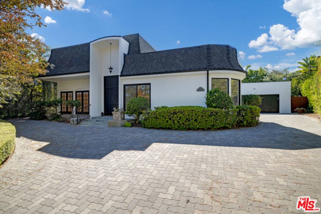 9141 Leander Pl 3BR Beverly Hills Post Office | B.H.P.O. La