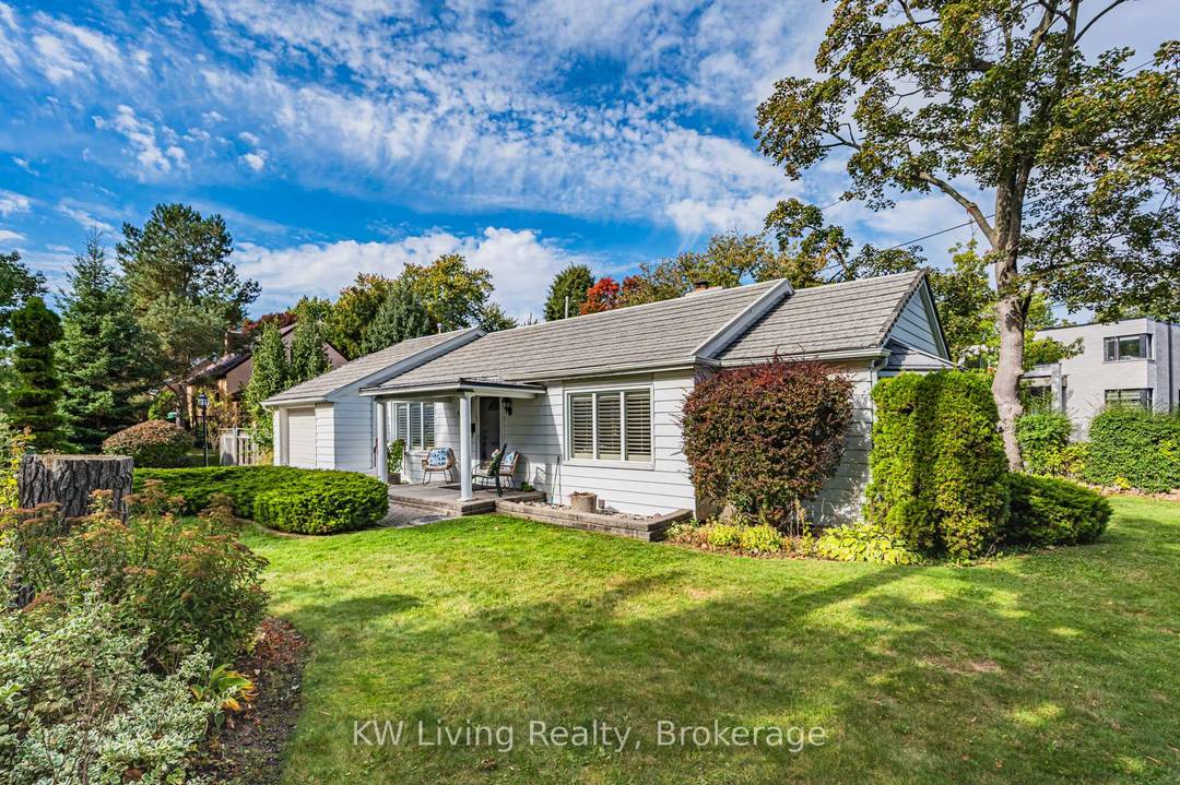 Fully Renovated bungalow from TOP to BOTTOM with 4BR office layout, 2.