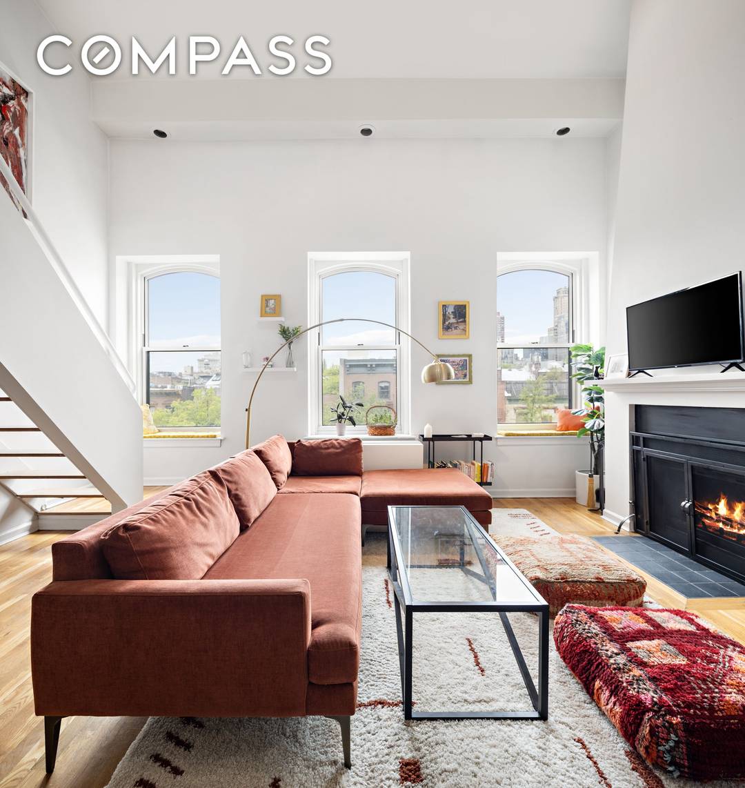 This historic, sunlit 1 bedroom, 1.