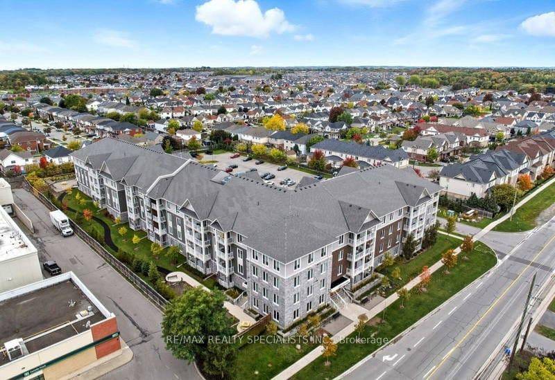 Step into this stunning 2 bedrooms, 2 bathroom condo in the heart of North Bowmanville.
