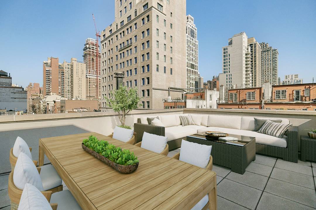 Welcome to 318 East 81st Street An intimate collection of six luxury condominium residences crafted for elevated, modern living on the Upper East Side.