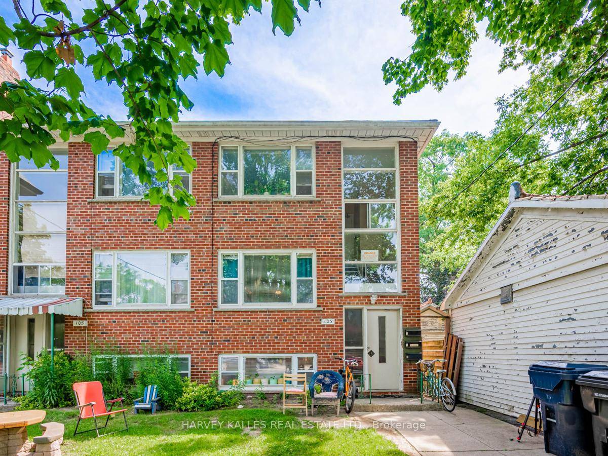 Spacious Sixplex in the Junction Prime Investment Opportunity.