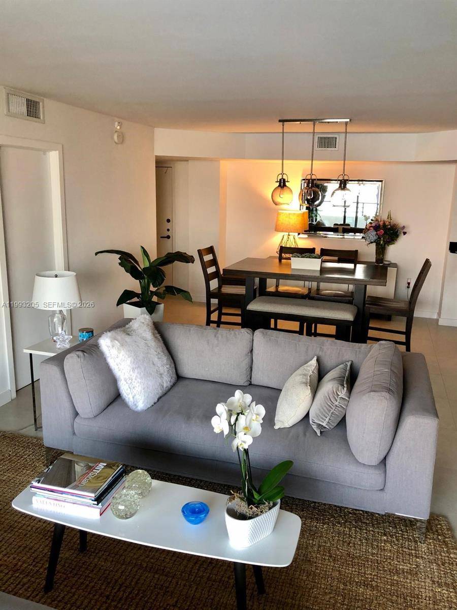 Rare Penthouse residence with stunning, unobstructed views of Biscayne Bay and the Miami skyline.