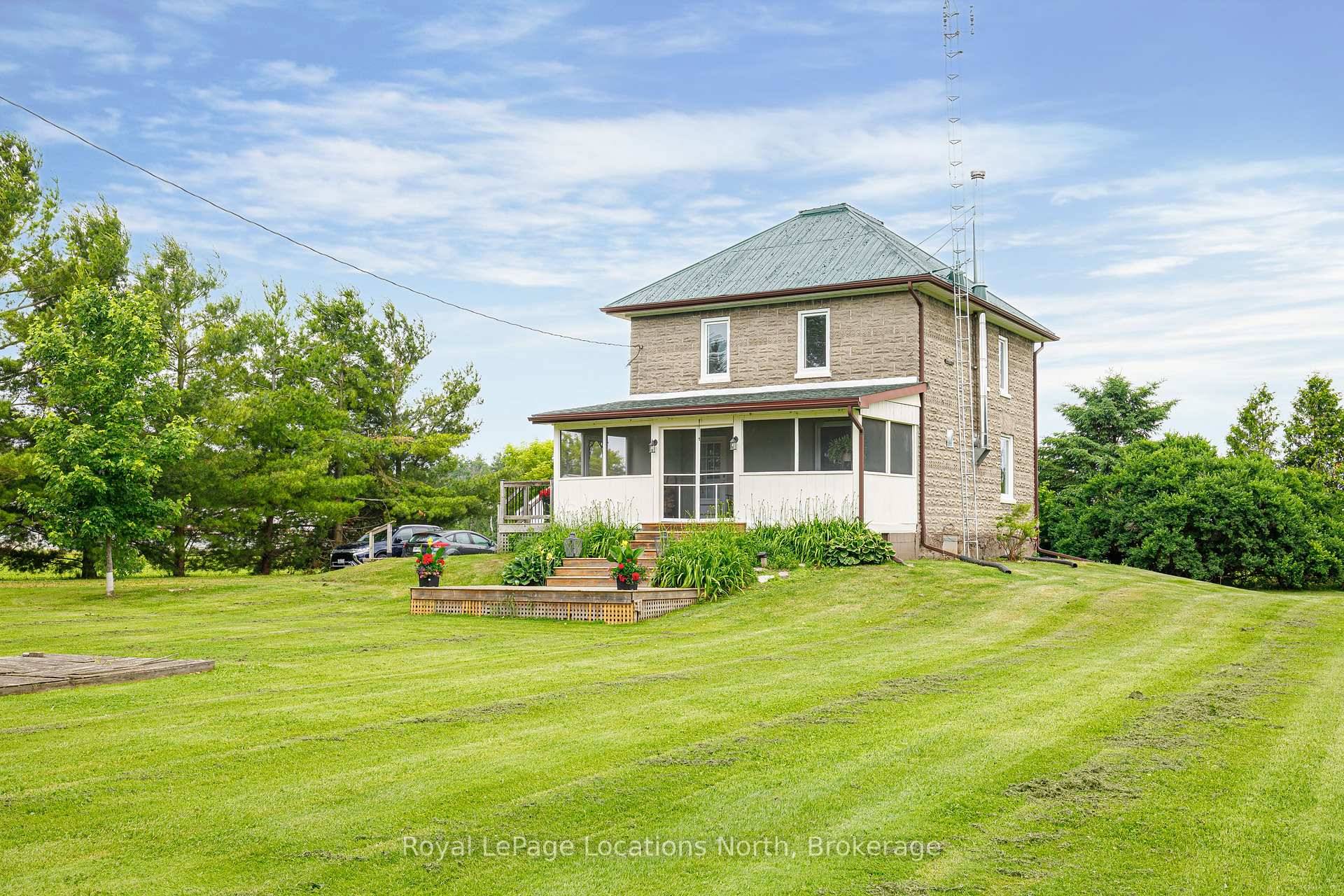 A Rural Farmhouse with plenty of room to grow.