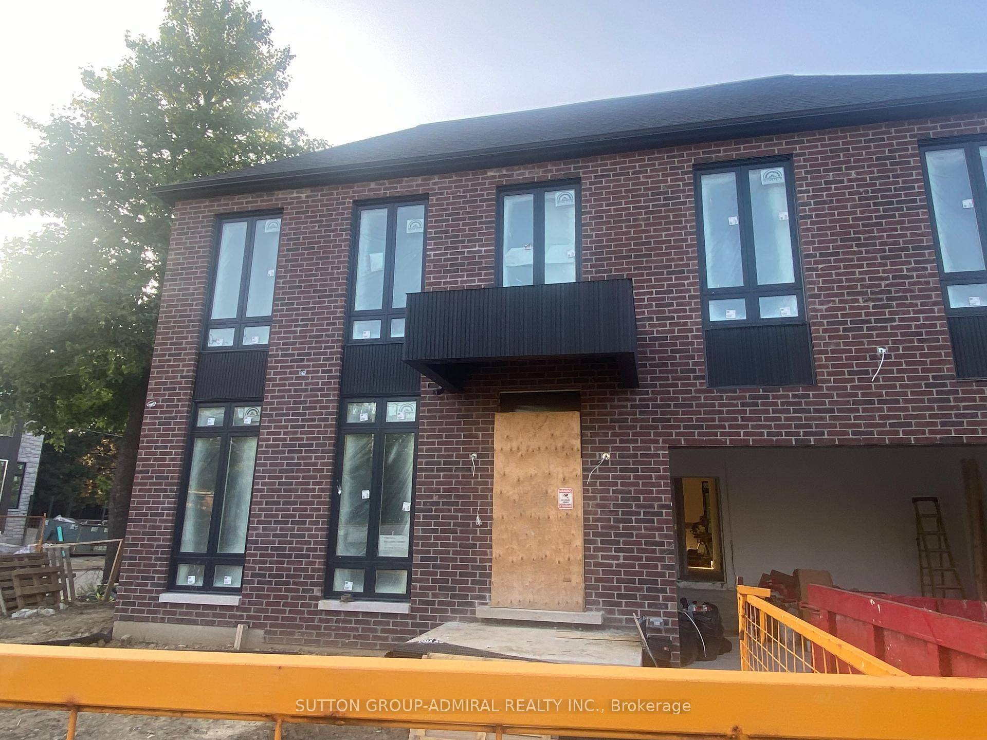 Gorgeous 1 BEDROOM BSMT APARTMENT IN New Home !