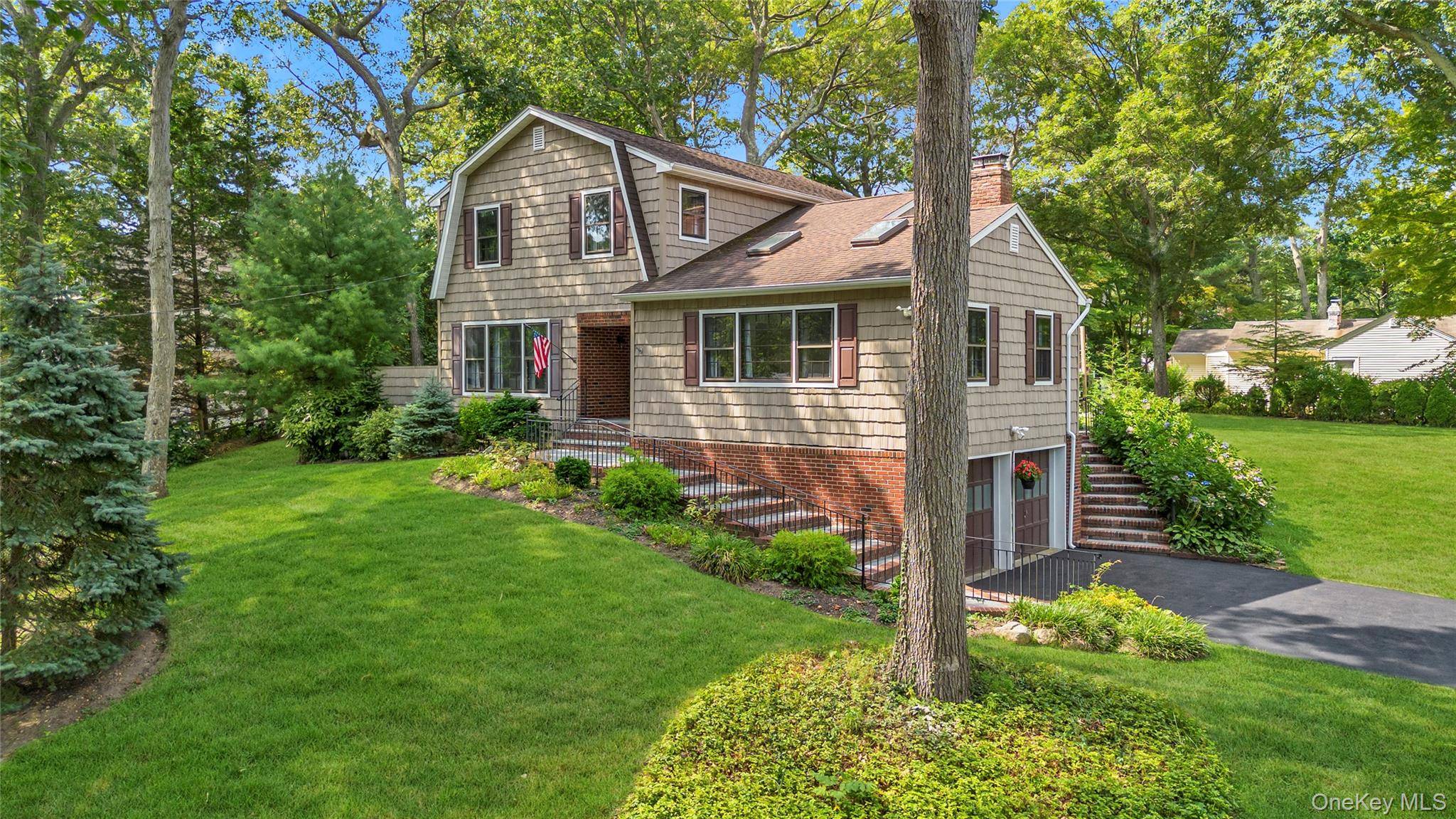 Charming Colonial set on a picturesque.