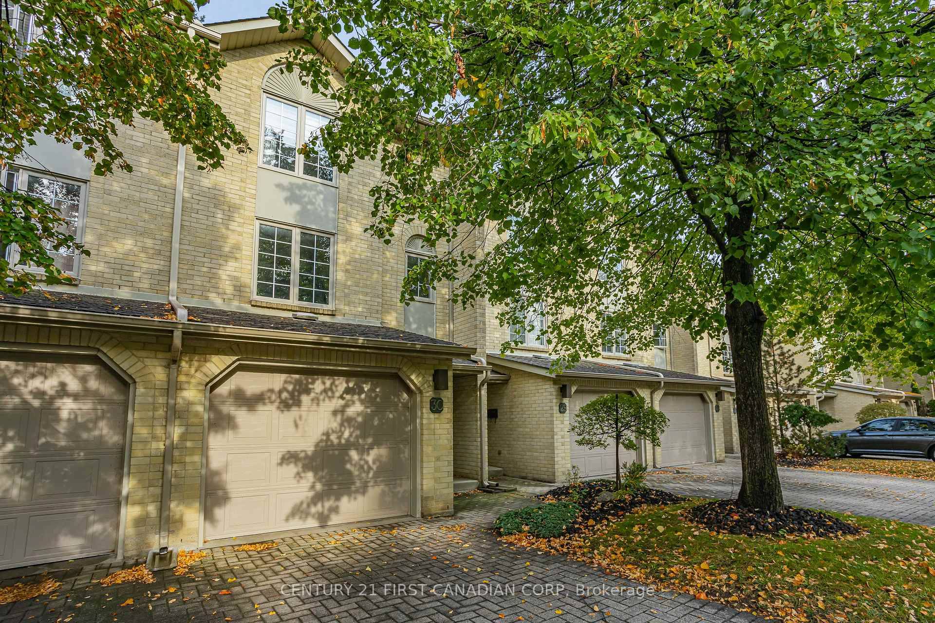 Welcome to 1399 Commissioners Road W.