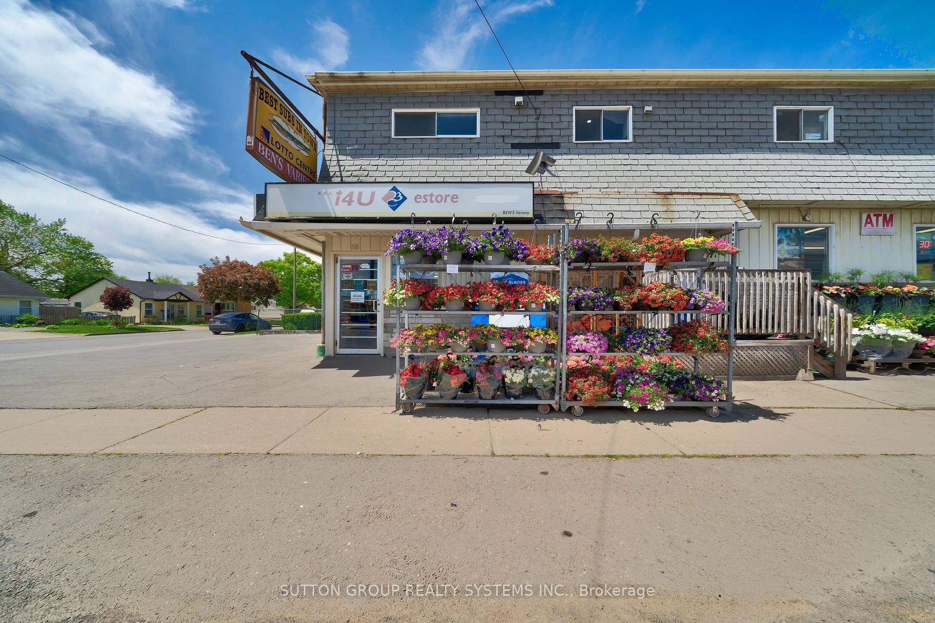 Building amp ; Business for Sale Prime Corner Lot with Multiple Income Streams Fantastic opportunity to own a well established, multi business property on a high traffic corner lot with ...