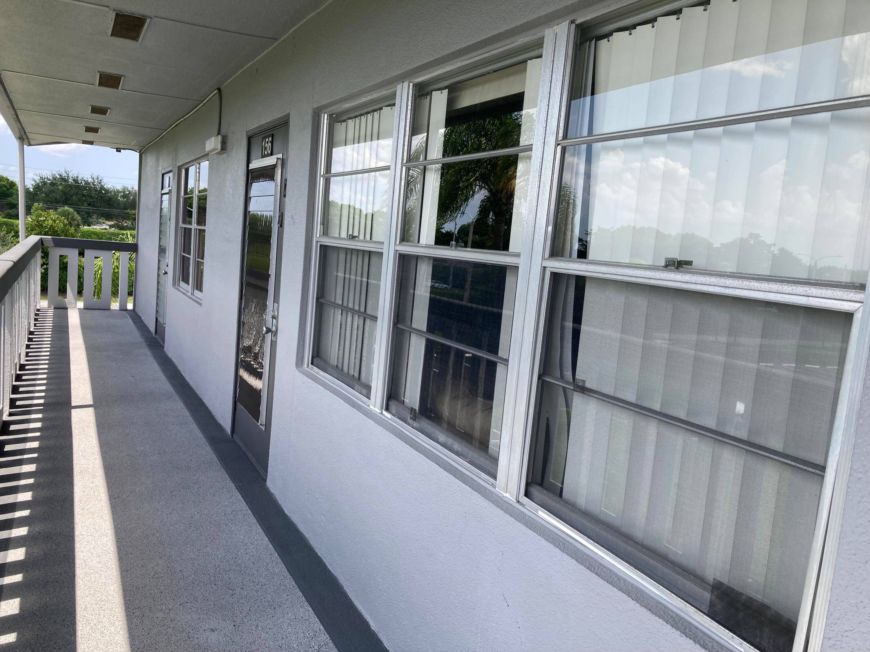 RESORT STIYLE HOME FOR SALE !