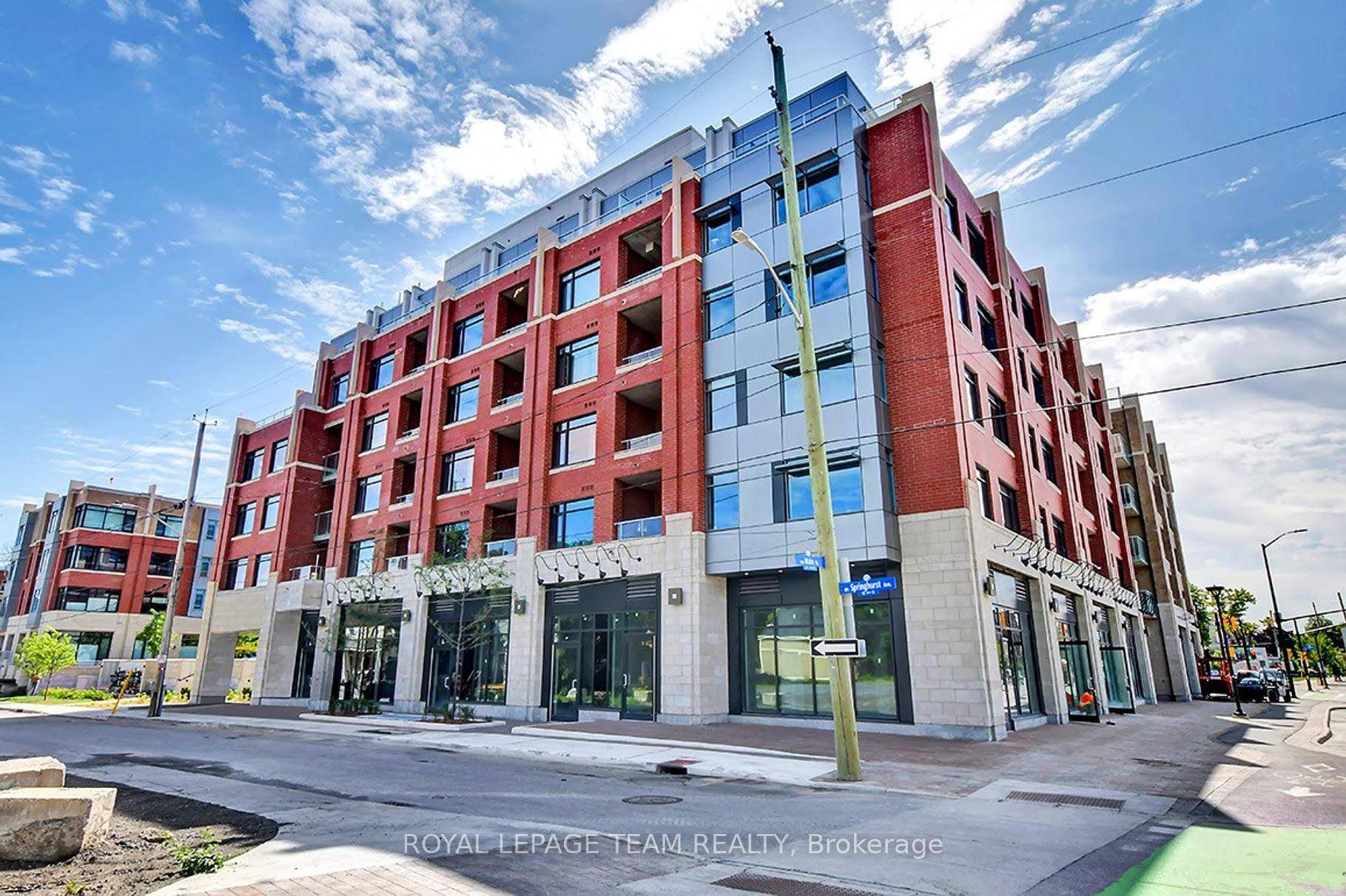 Beautiful modern Bachelor unit at Corners on Main st in the vibrant community of Old Ottawa East is available for rent.