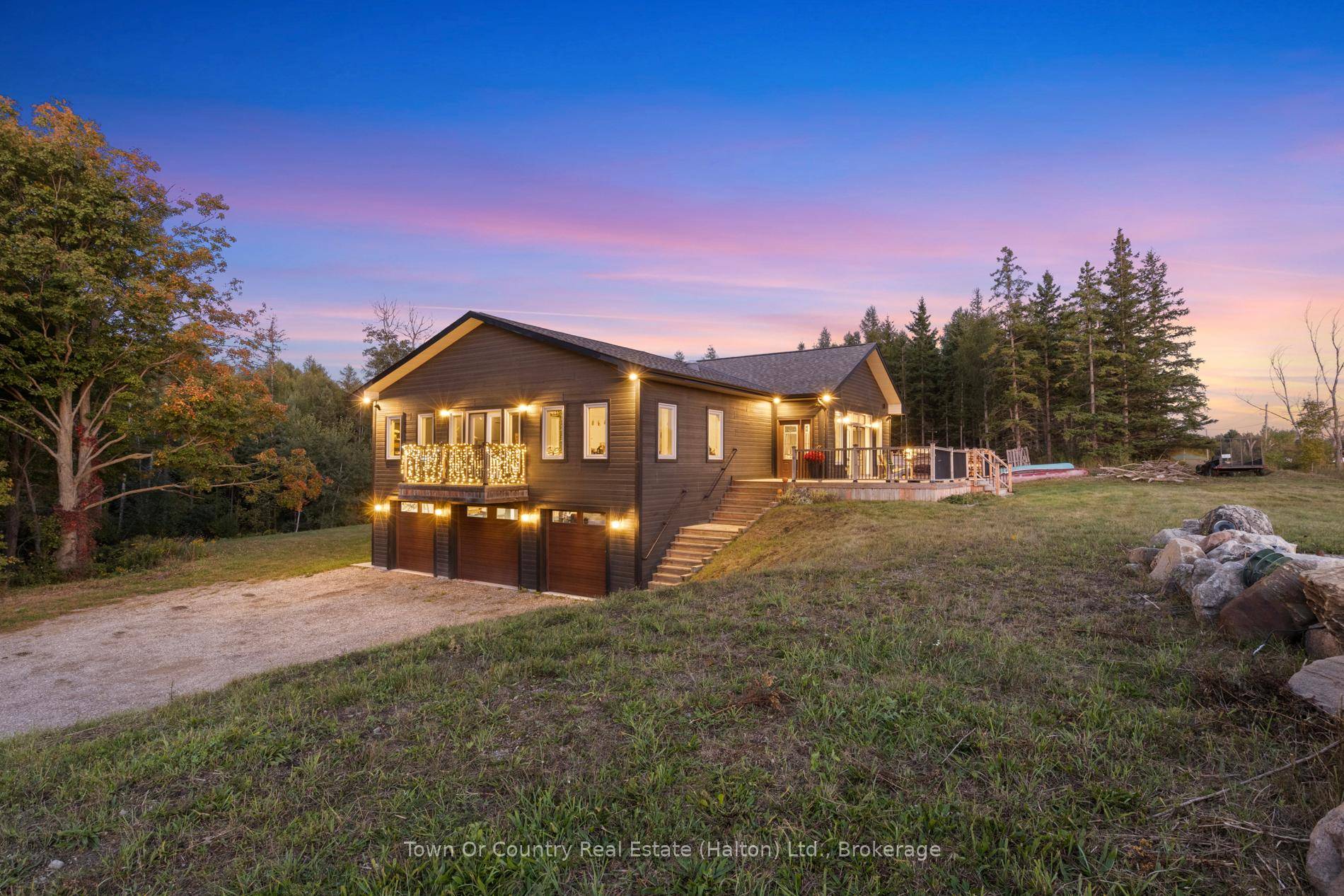 Welcome to 5041 Third Line in the south end of Erin where comfort, style, and serenity come together on a sprawling 1.