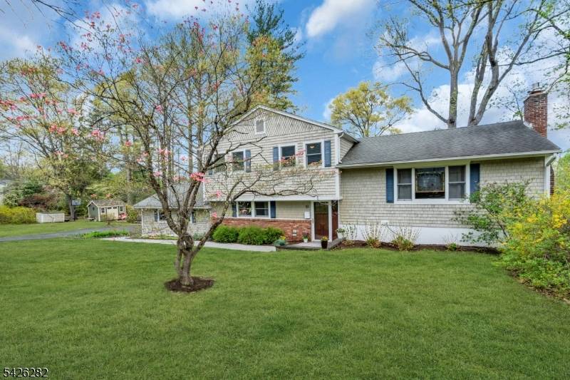 This Turn Key Split Level in Murray Hill is Just Minutes from the Train !