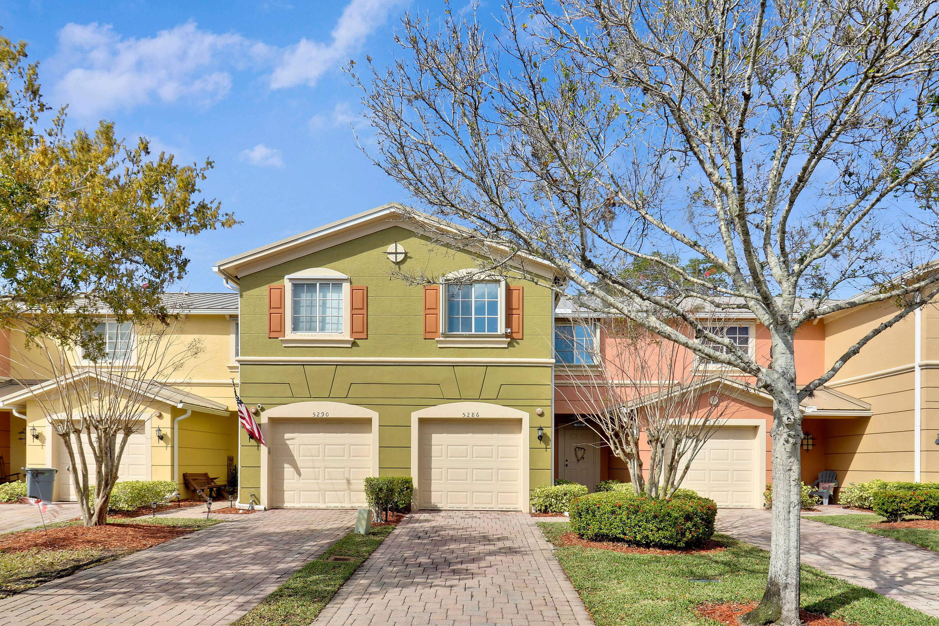 Seller wants offers ! This 3 bedroom, 2.