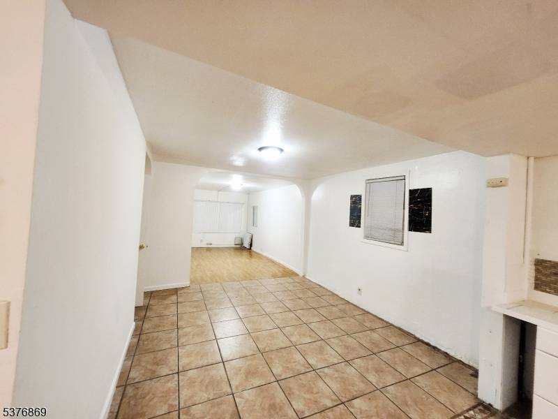 This well maintained 2 family home is ideally located in the heart of Kearny, NJ, just a short DISTANCE from Harrison Train Station and a 45 minute train ride to ...