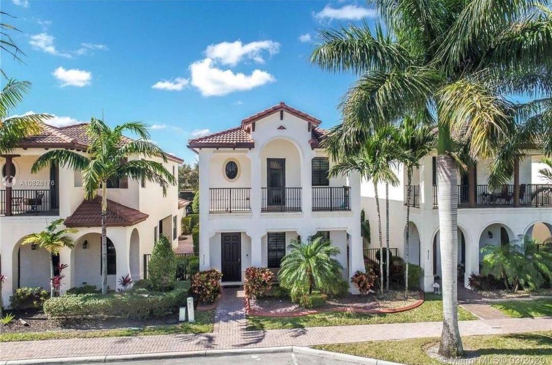 Luxury Living at its best !