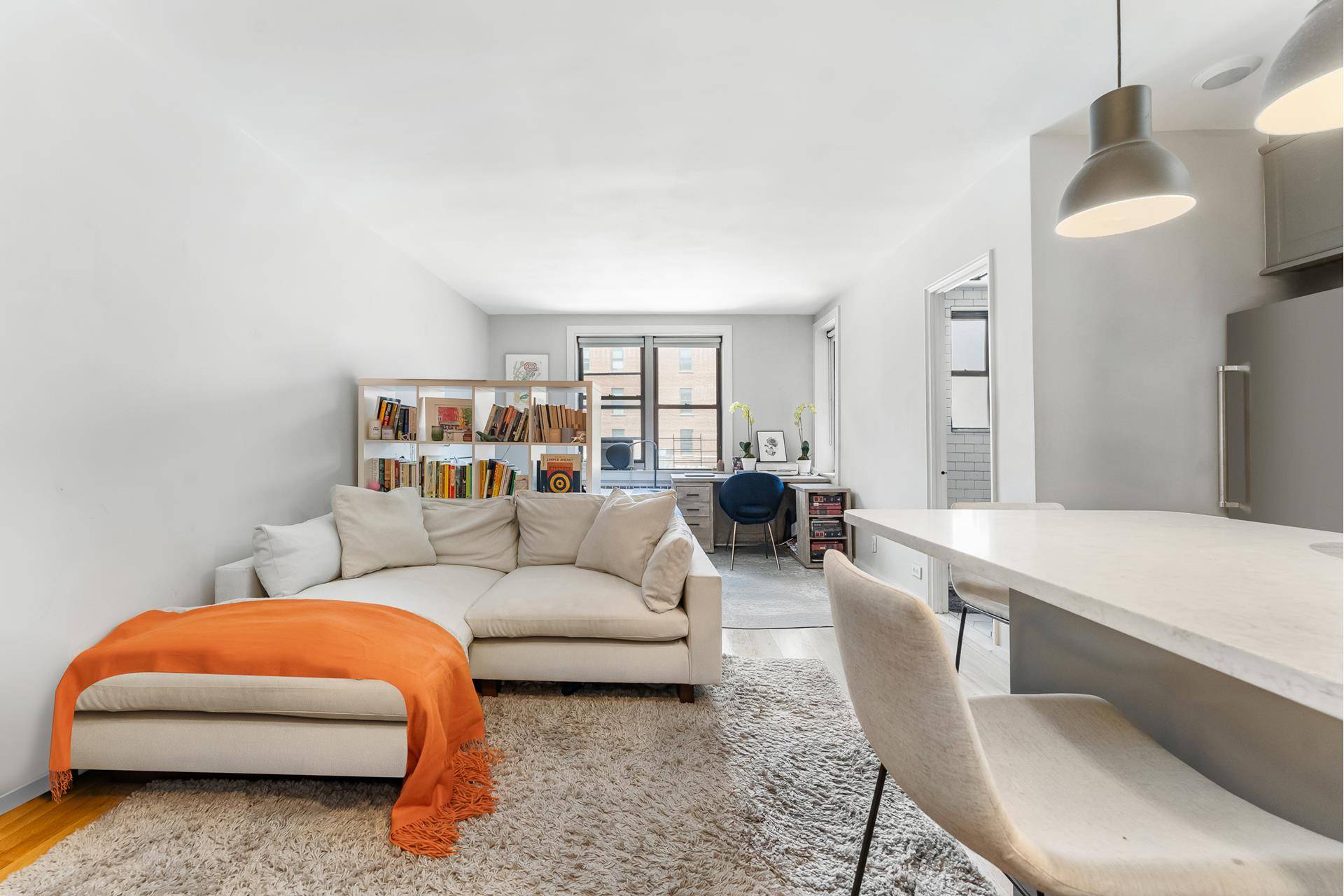 AUGUST 1ST MOVE IN QUIET LUXURY IN PRIME GREENWICH VILLAGE OFF FIFTH AVENUE WEST FACING LOCATED ABOVE A QUIET SIDE STREET WITH CHARMING CITY VIEWS RENOVATED HOME WITH MANY CUSTOM ...