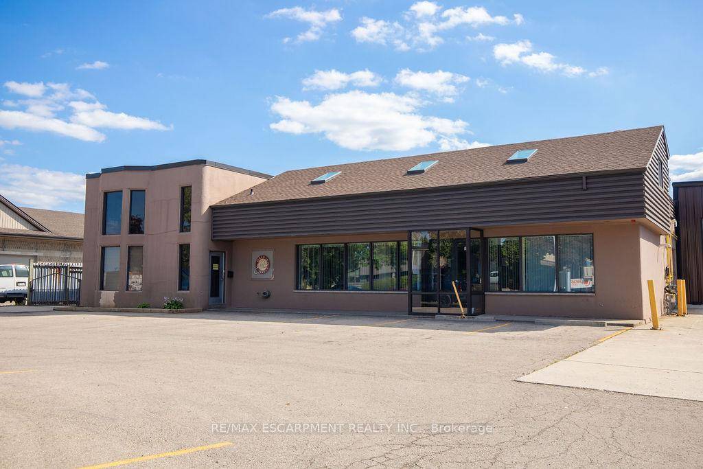 PRICED FOR IMMEDIATE ACTION !