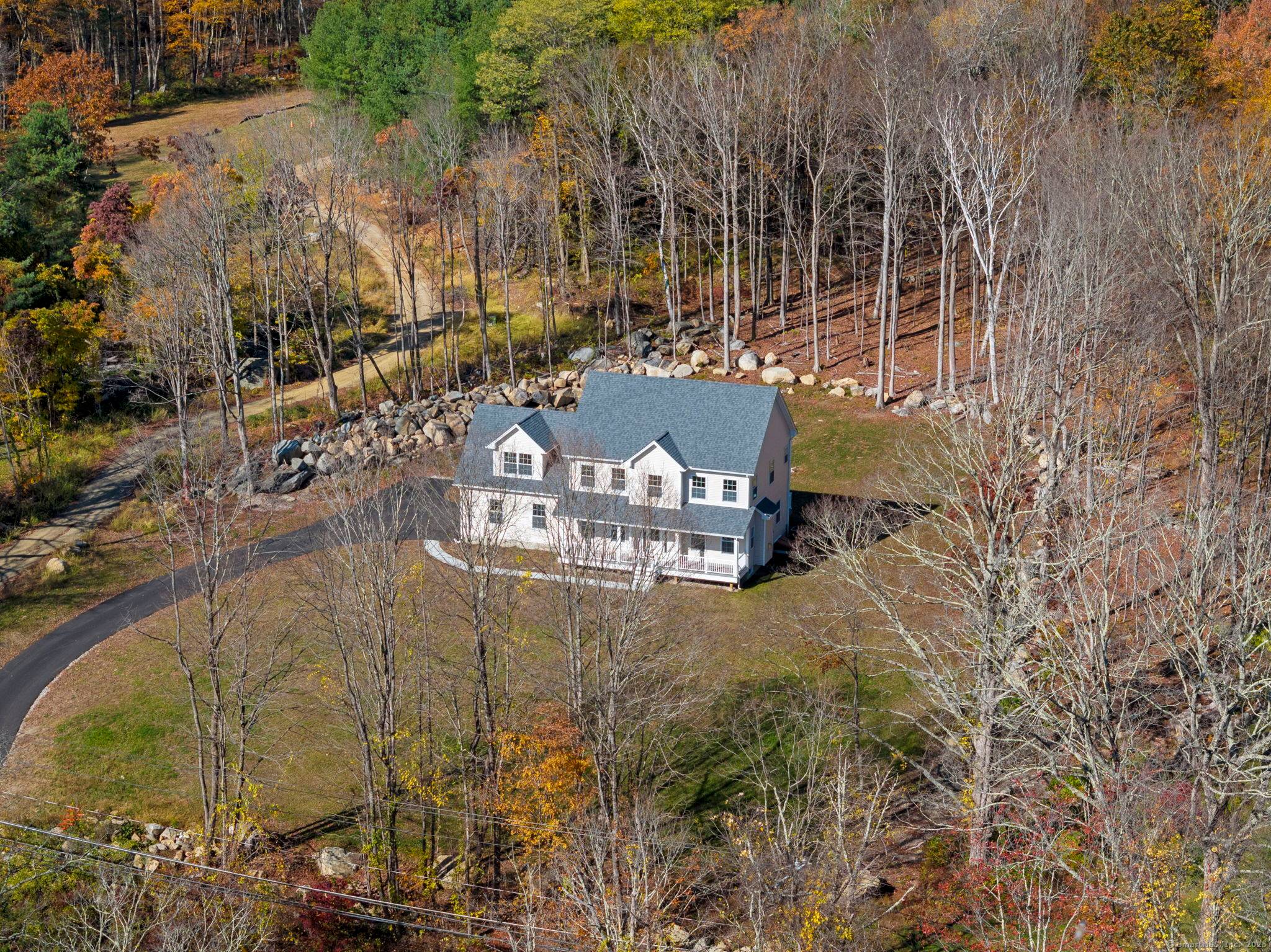 Brand new construction, ready for you to just move in and decorate !