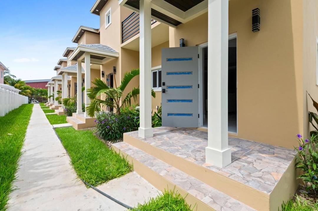 KINGFISH ROAD Condo New-Providence