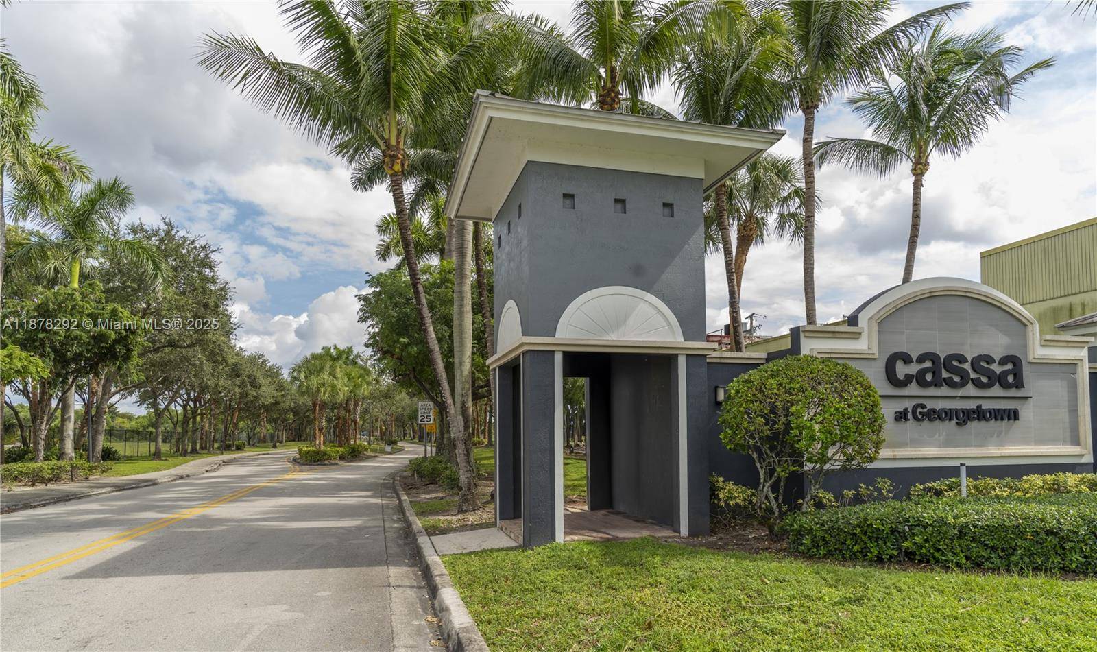 Nice Townhouse, 3 Bedrooms, 2.