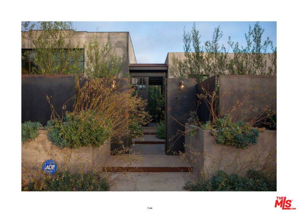 1214 Palms Blvd 3BR Marina Del Rey La