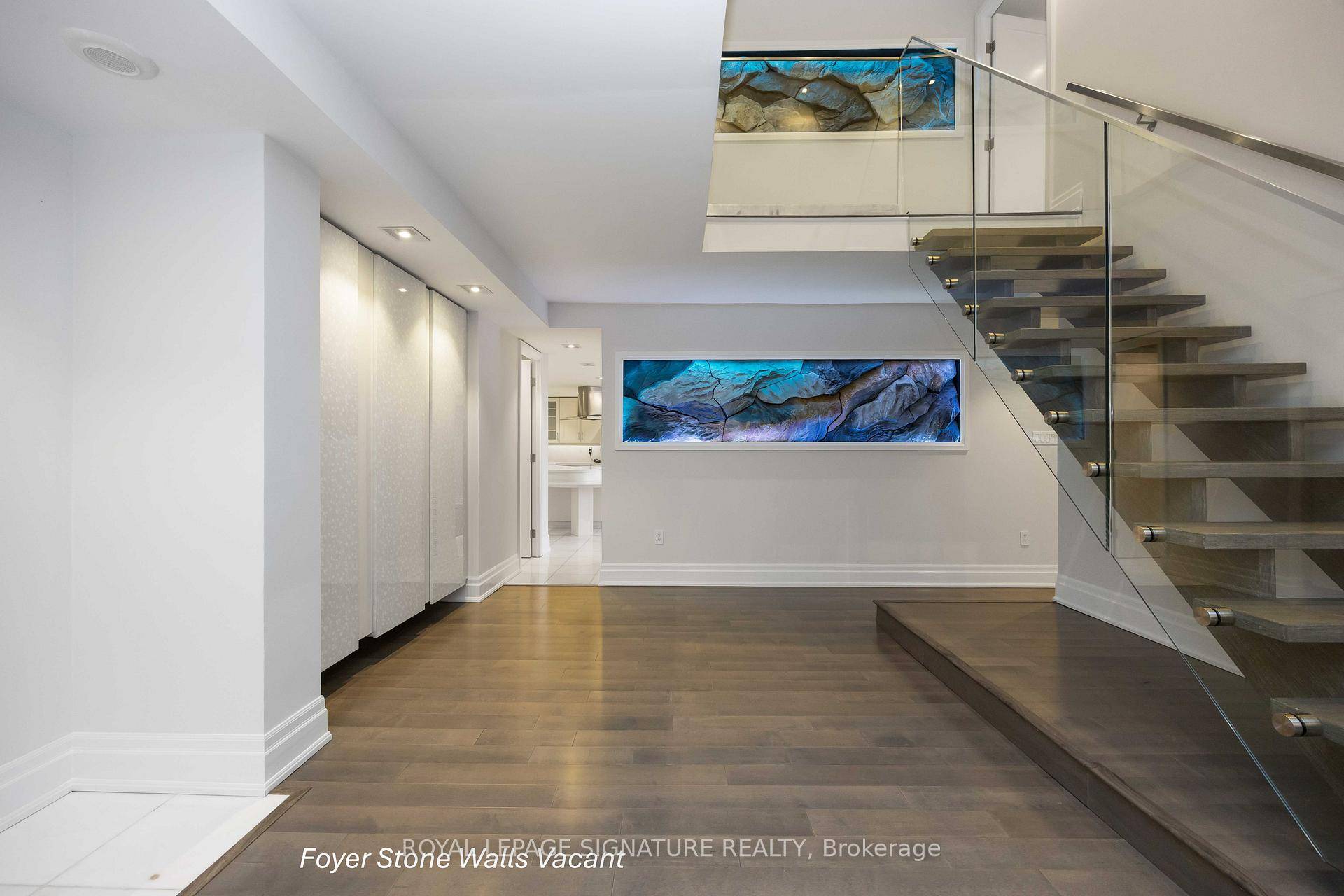 Luxury 5 Star Resort Style Waterfront Living at Palace Pier.