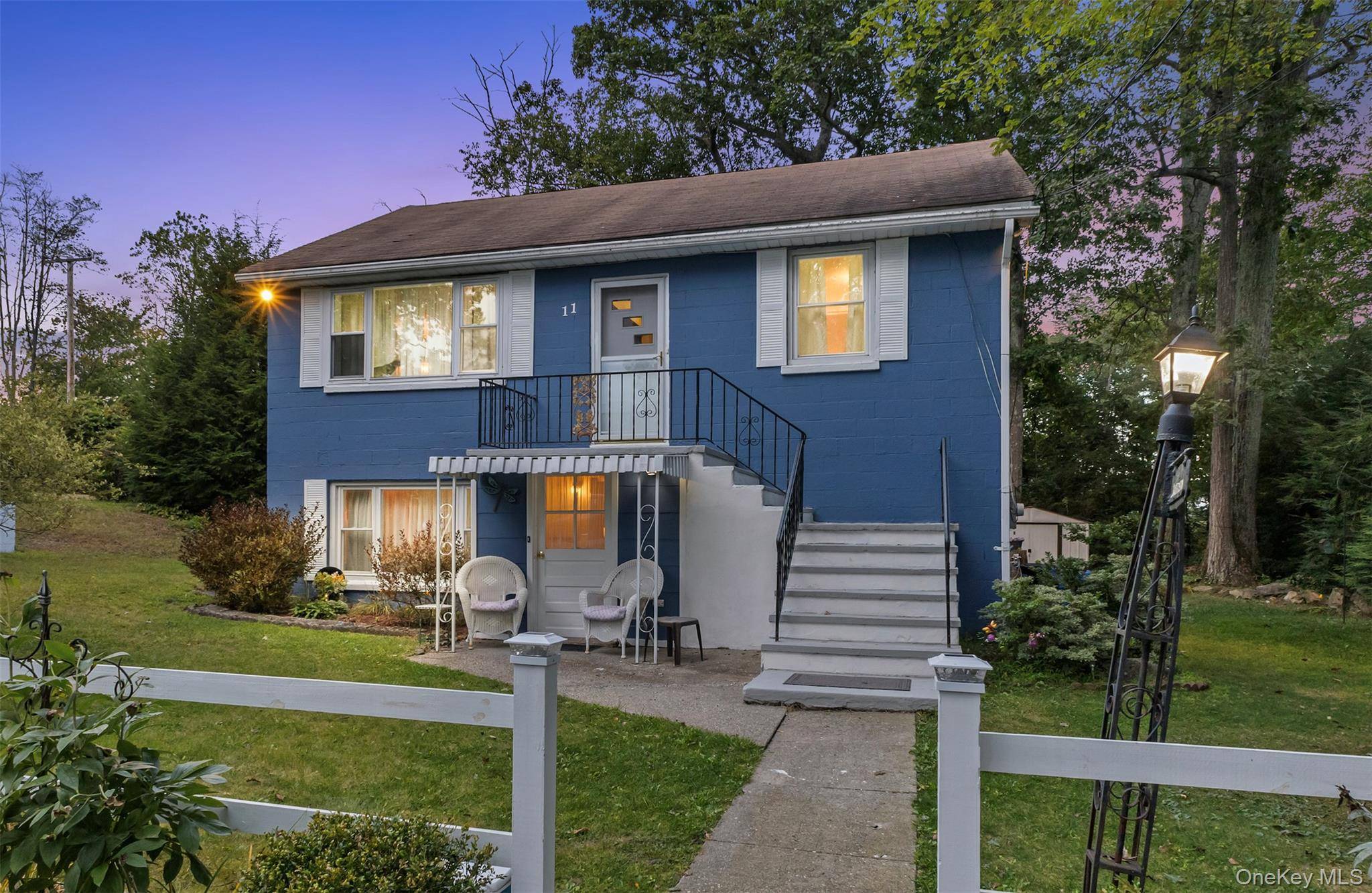 Live your best life at 11 Orleans, located just a few blocks from Putnam Lake.