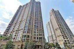 Spacious 2 Bedroom Condo in Central Mississauga.