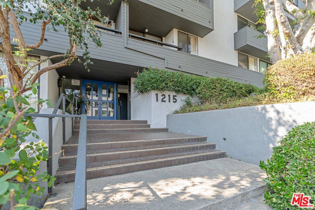 1215  N Olive Dr 2.0 Sunset Strip LA
