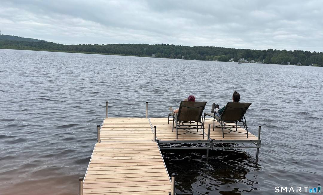 Spend the summer on Tyler Lake !