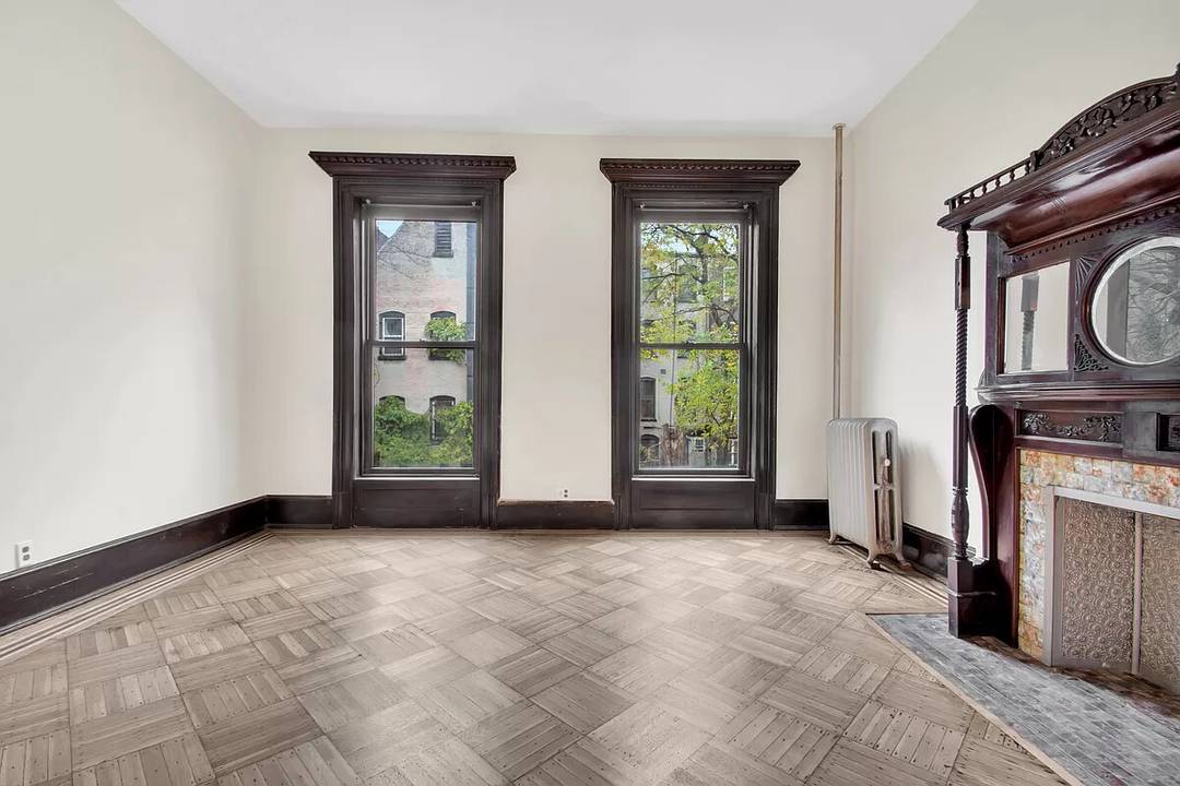 309 W 138th Street Welcome to 309 West 138th Street a historic five unit Neoclassical townhouse built in 1888, offering a rare blend of heritage, character, and opportunity on one ...