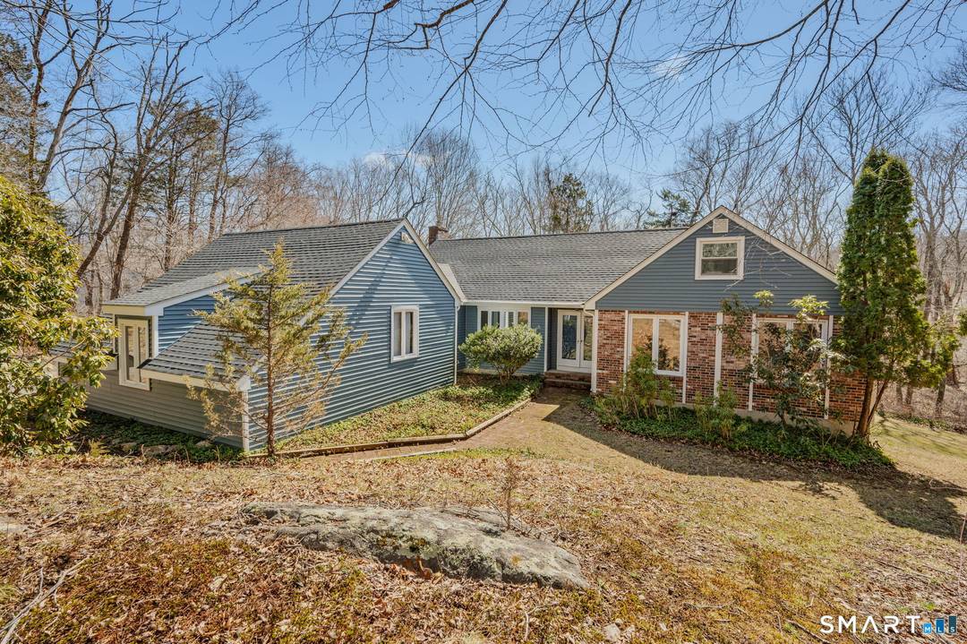 Welcome to one level living on private 1 acre cul de sac !