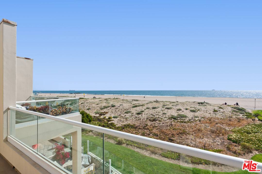 7301   Vista Del Mar 2BR La