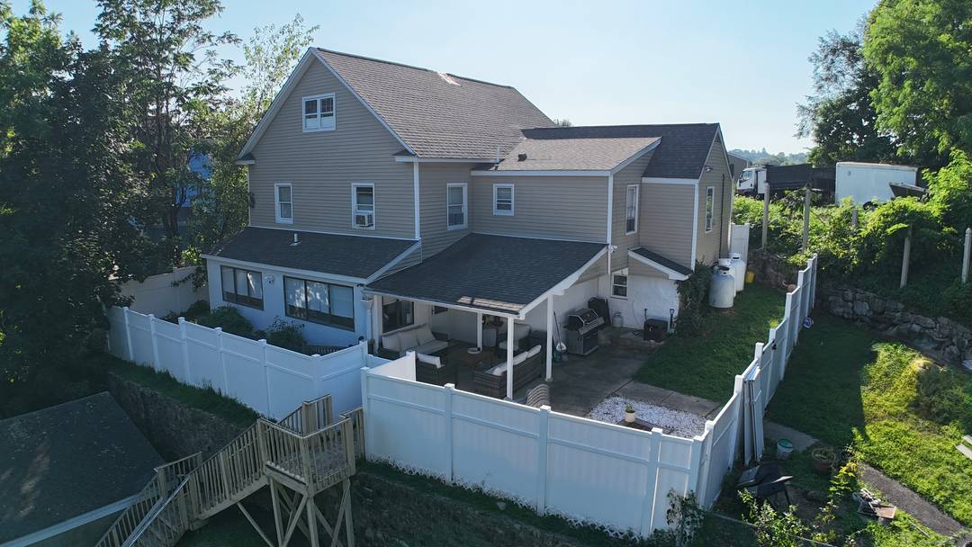 Exceptional Multi Family with Approved Plans for Additional Single Family Home in Springdale.