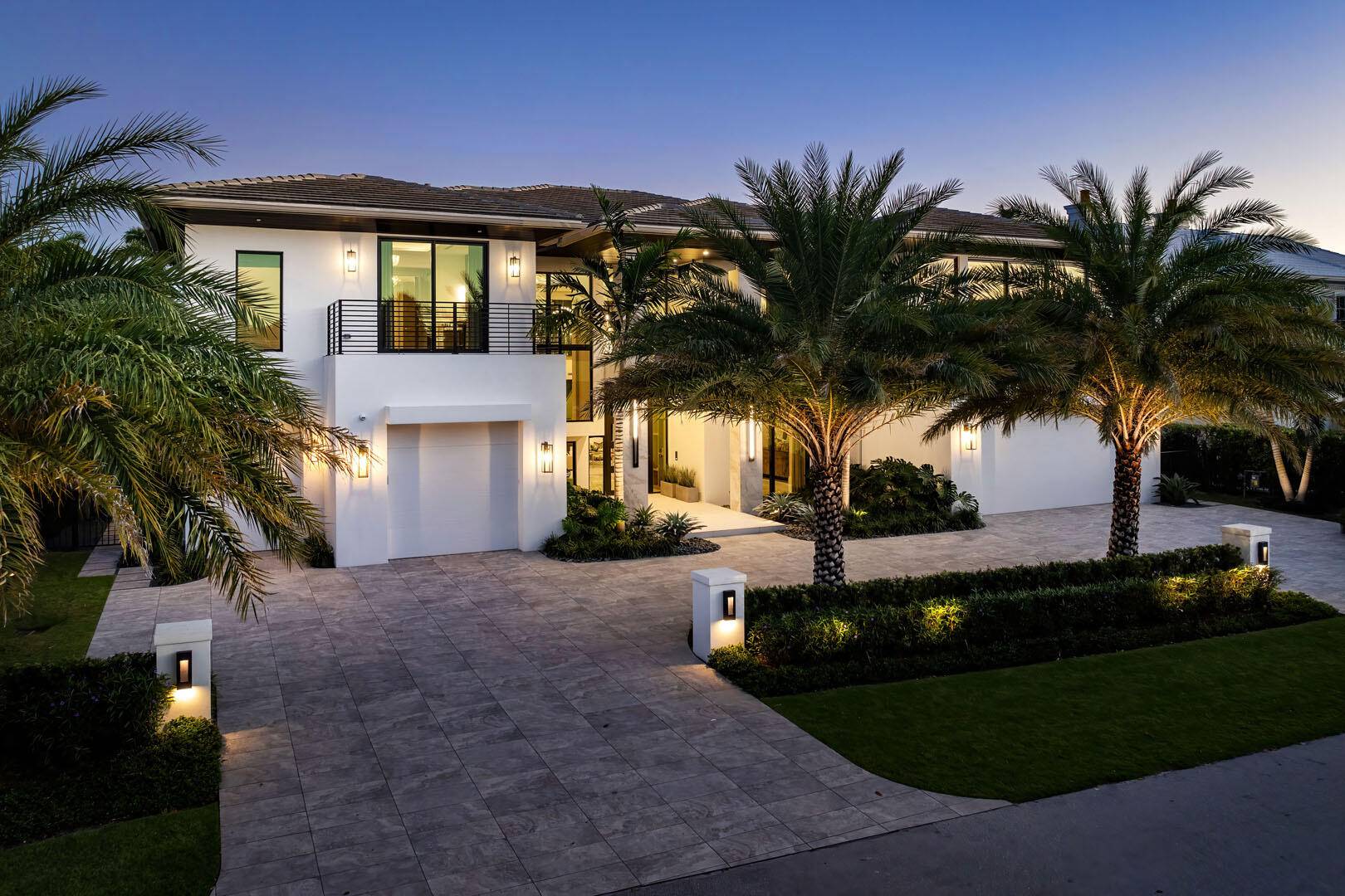 Located in the esteemed Royal Palm Yacht Country Club, this newly built estate by Compson Homes is a true architectural triumph and impeccably furnished by The award winning Lesly Maxwell ...