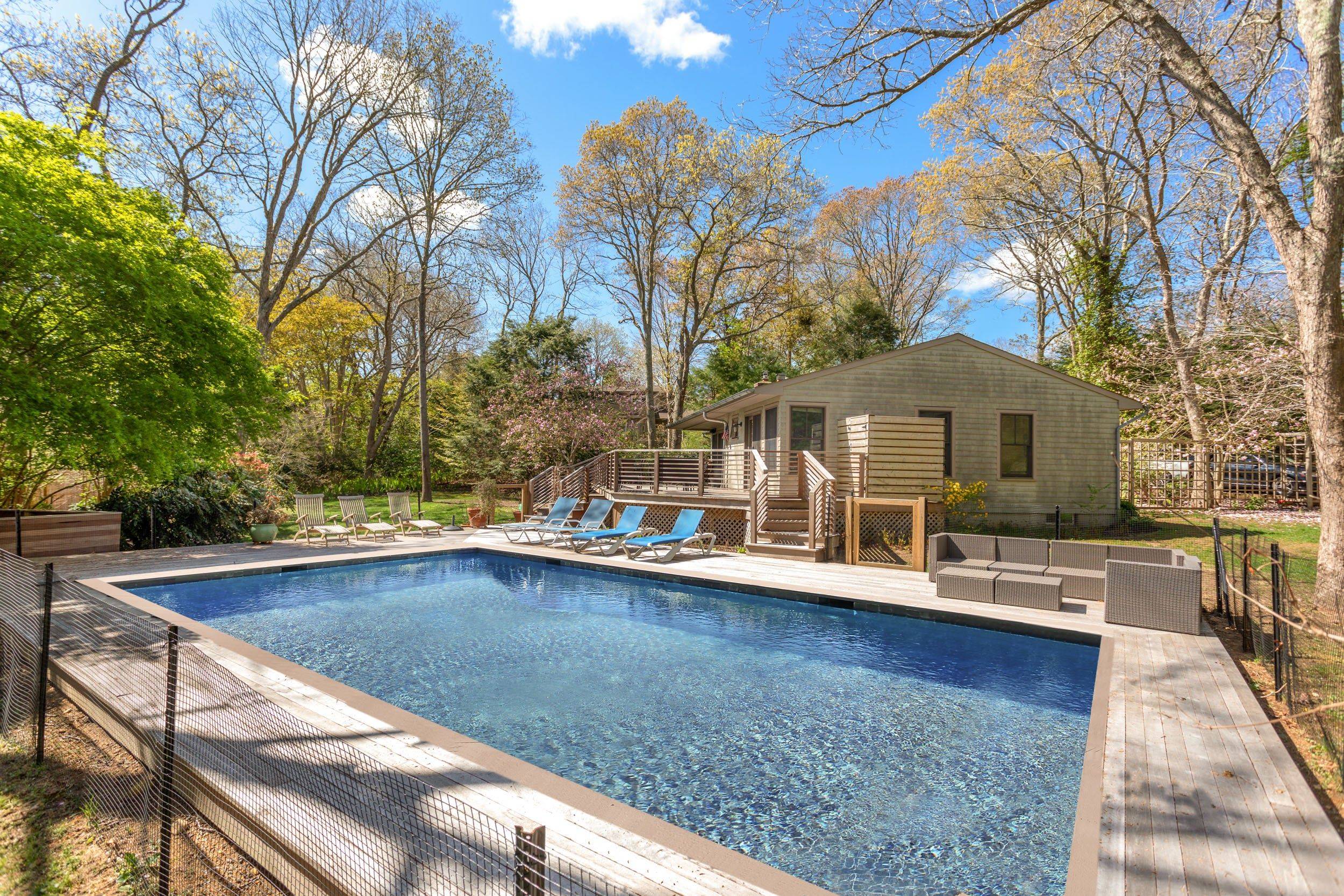 Private Amagansett Near Indian Wells Beach