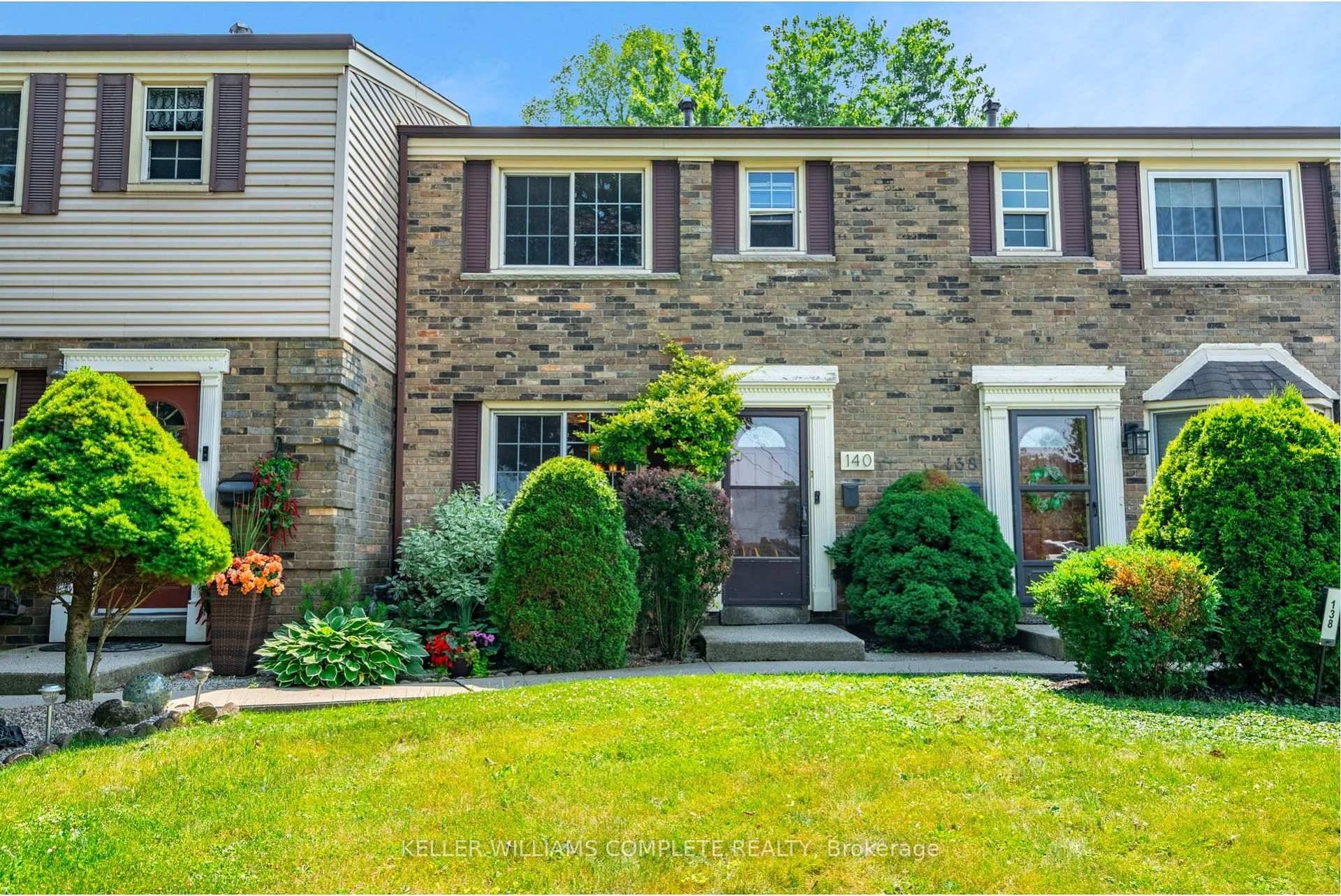 Welcome to 140 Victor Boulevard, Hamilton !