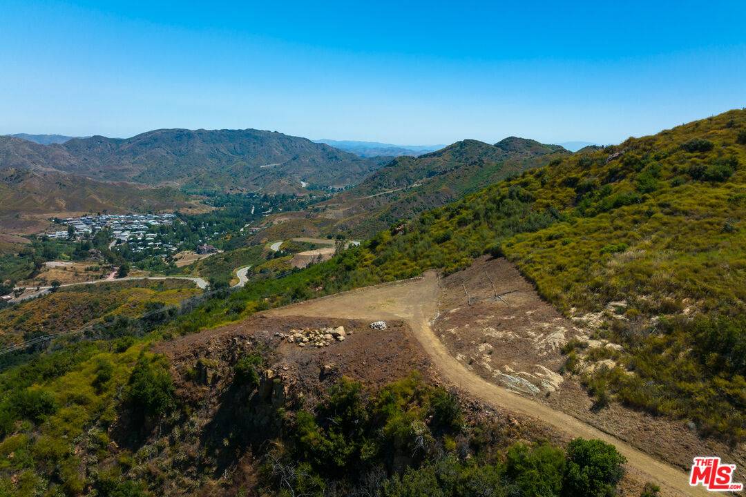 30890   Mulholland Hwy Malibu LA