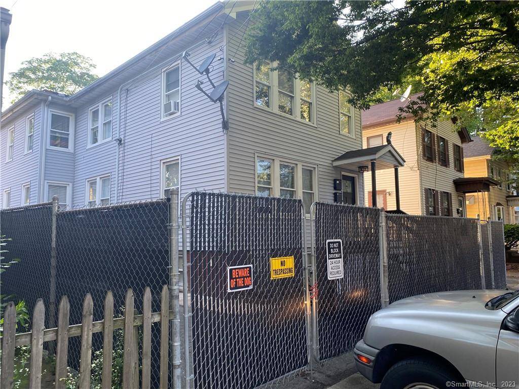 Perfect opportunity for investors or owner occupants !