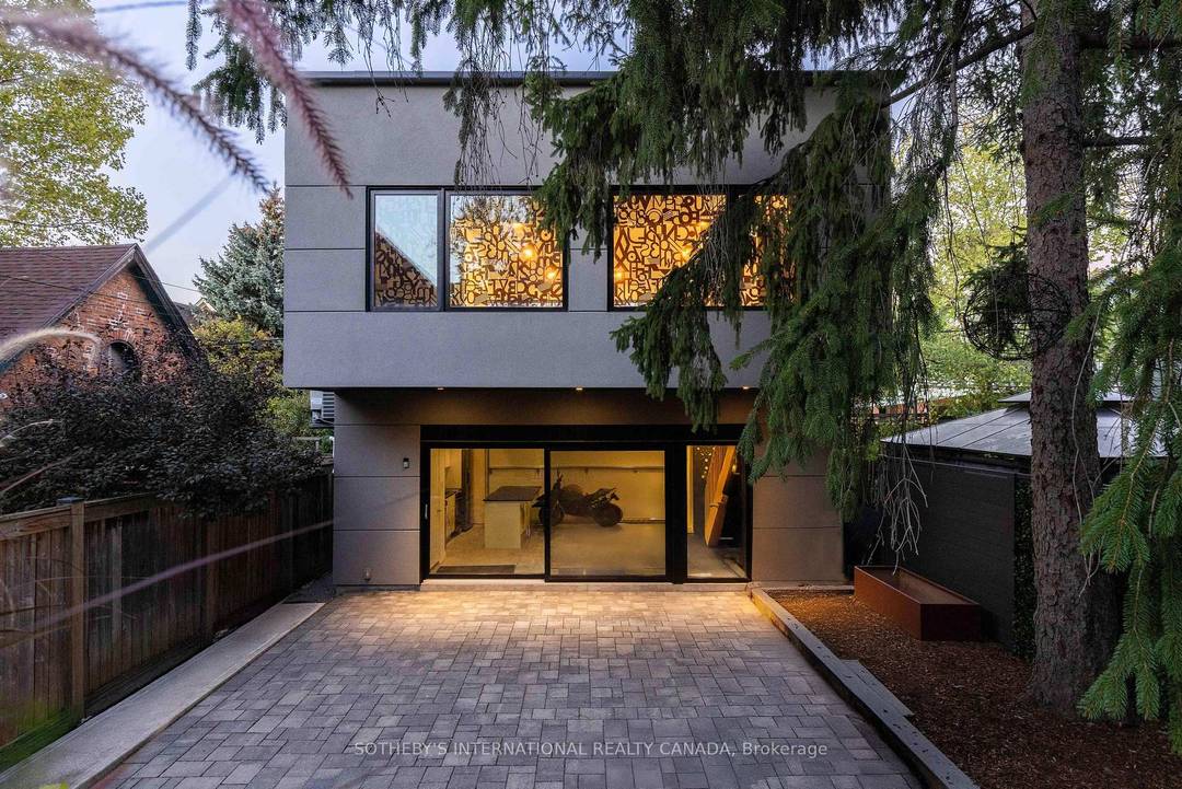 Every so often, a true unicorn hits the market, and 40 Stanley Avenue is it.