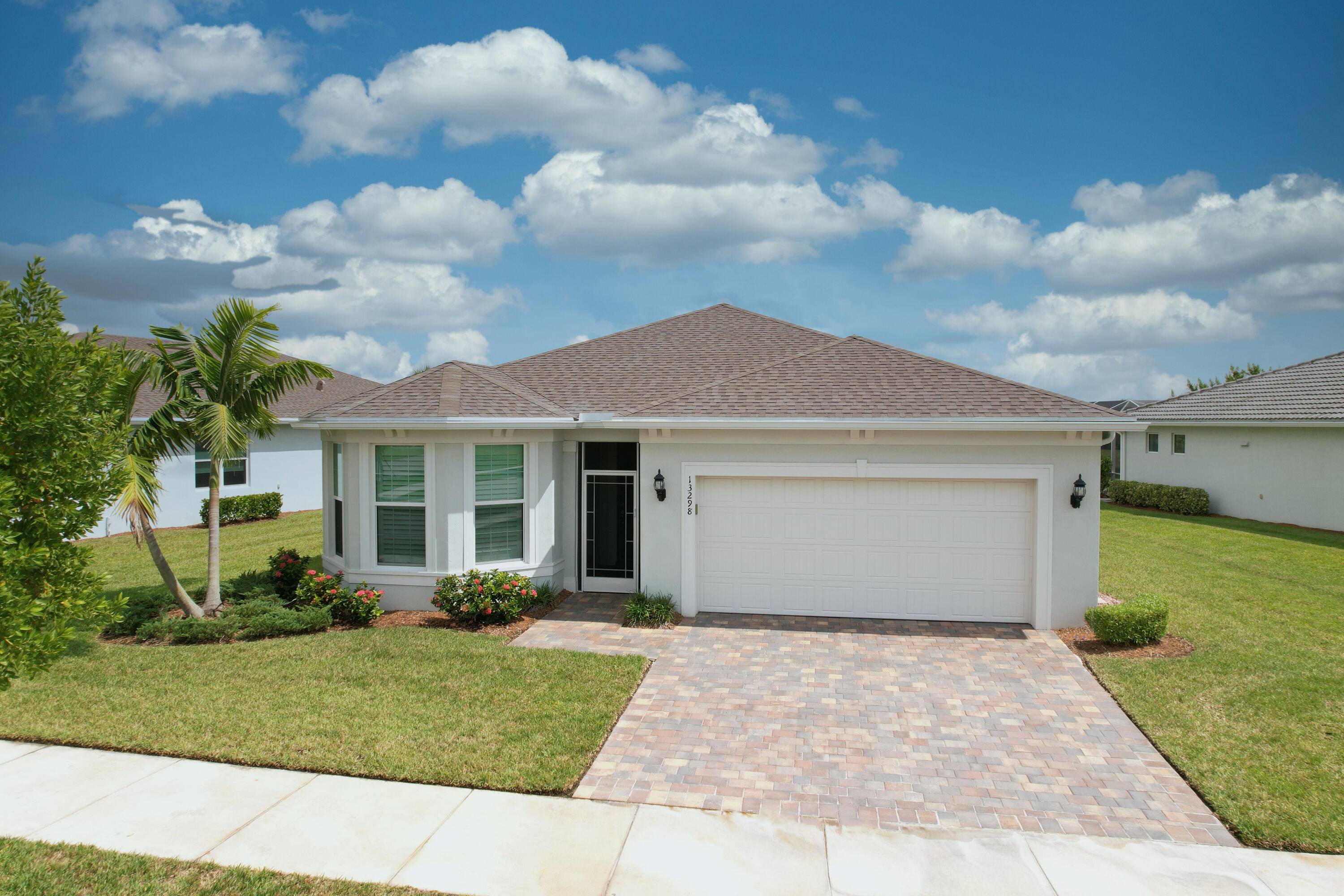 Gorgeous Prosperity Model Lakefront Home in Del Webb.