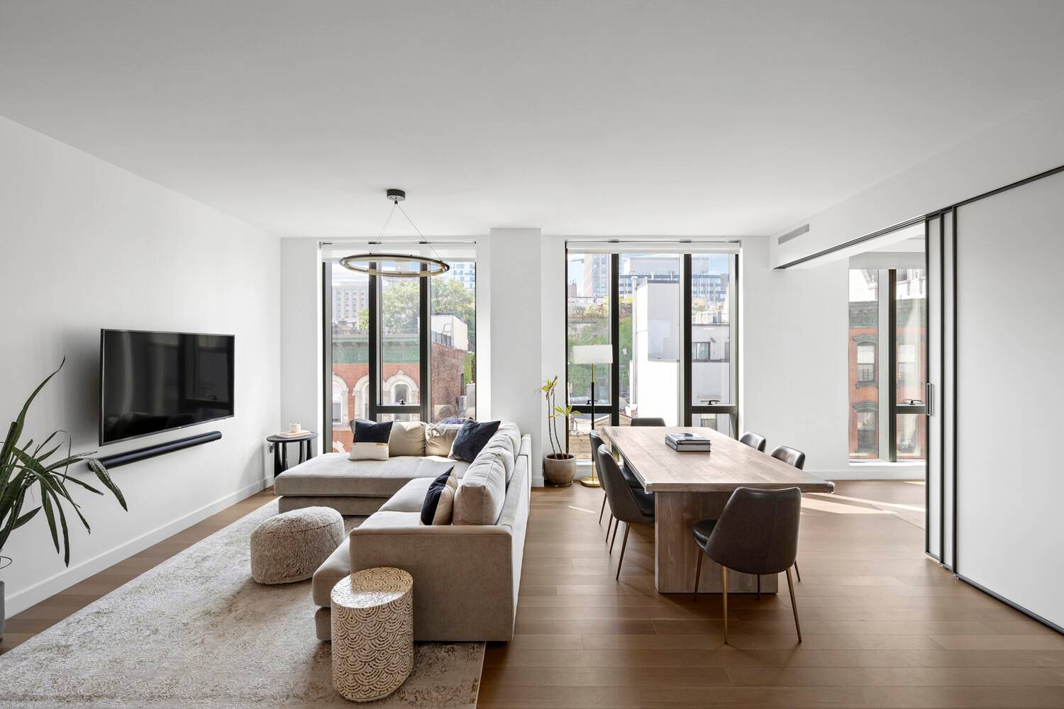 Stunning Contemporary Lower East Side Living at the Acclaimed 150 Rivington Luxurious, modern, and incredibly spacious, this sun bathed 2 bedroom, 2.