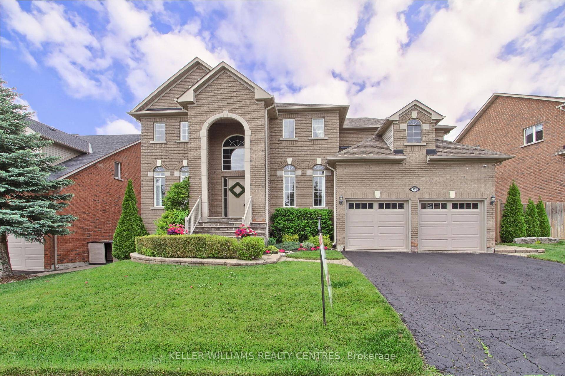 Welcome to 991 Ivsbridge Blvd !