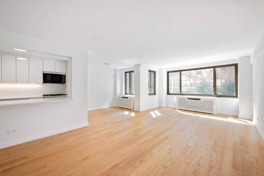 SPONSOR UNIT, NO BOARD APPROVAL INVESTOR FRIENDLY CONDOP CONDO RULES EXPANSIVE CONVERTIBLE 2 BDRM HOME WITH LARGE SOUTH FACING ROOMS COMPLETE WALL TO WALL NEW RENOVATION, NEVER LIVED IN.