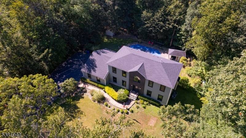 Welcome to a home you won't want to miss !