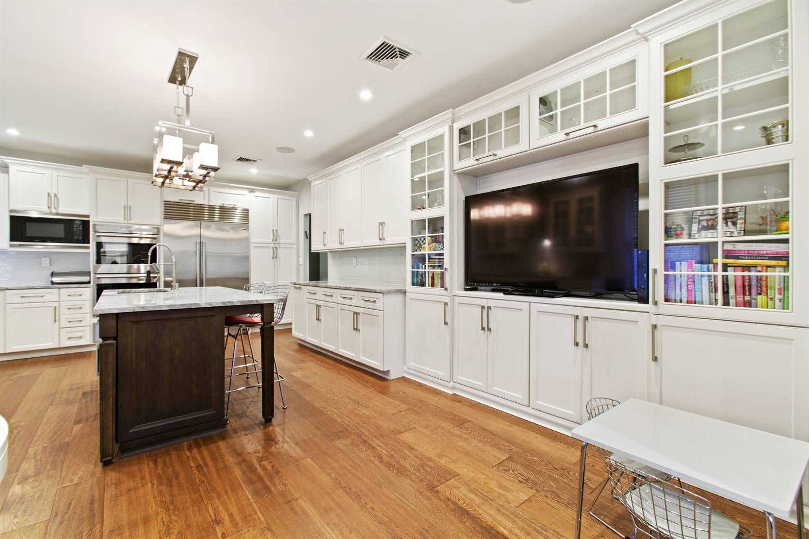 CONSIDERING ALL OFFERS ! 4 Bedrooms and 2 amp ; 1 2 BathsPETS ALLOWED, 1 or 2 year leases considered.