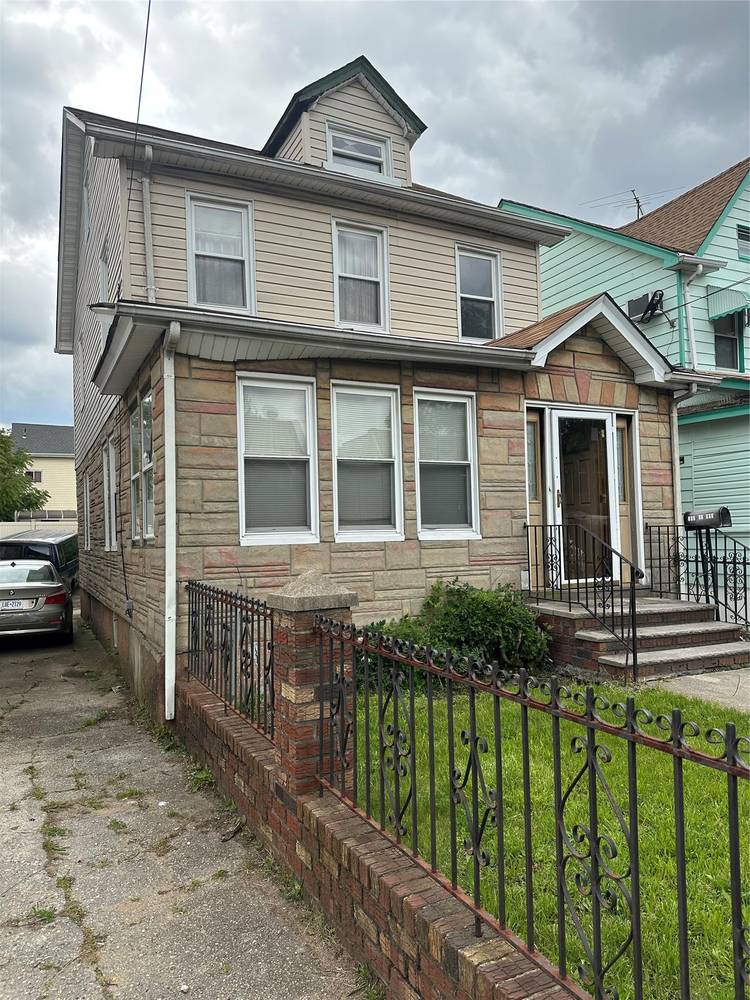 Investor special or perfect for buyers with a rehab loan !