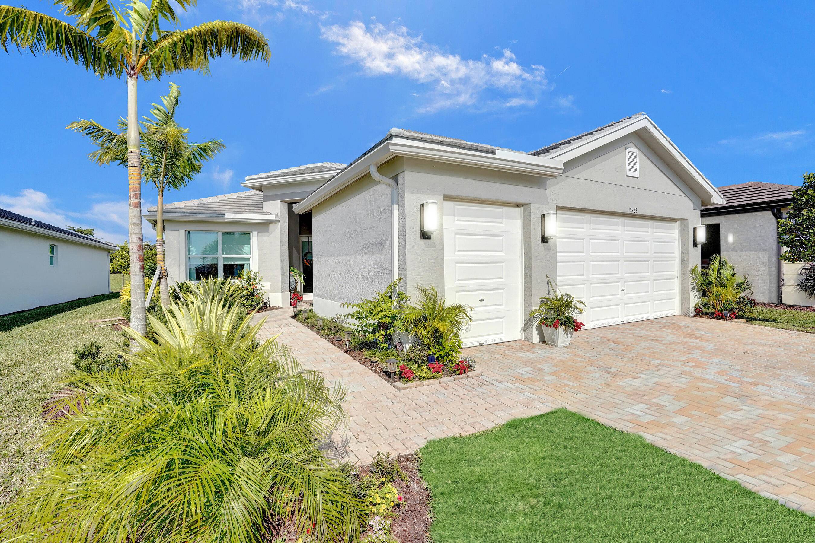 Your home search can end here where elegance meets comfort in the highly desirable Palazzo model by GL Homes.